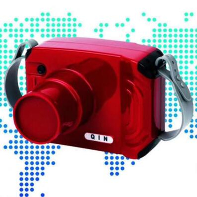 Máquina de rayos X roja dental portátil.