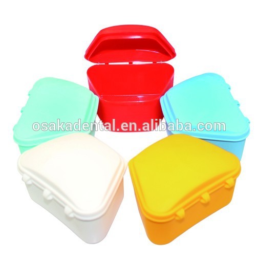 Caja plástica colorida de la dentadura para la venta limpia