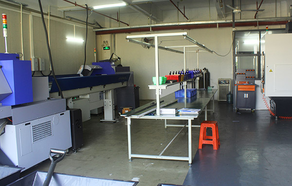 departamento de producción sobre osakadengt