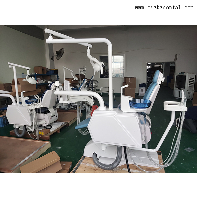 Sillón dental de alta calidad para clínica dental con funda de cuero de alta calidad.