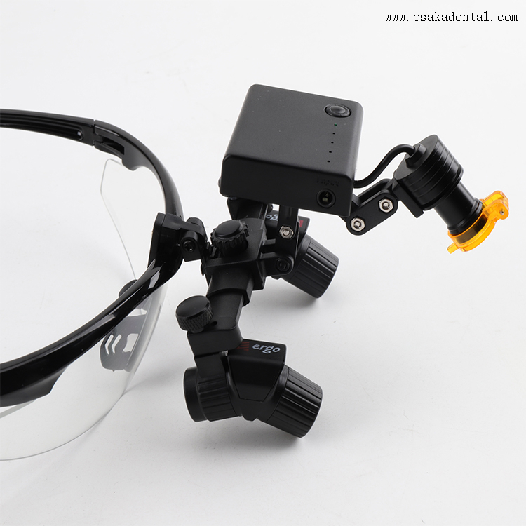 Lupas dentales Juego de luces con lentes de aumento para esquinas dentales