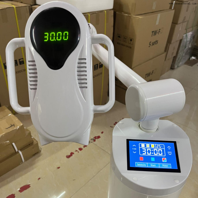 Máquina blanqueadora con soporte de suelo y rueda