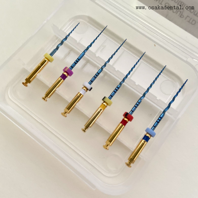 Ficheros endodónticos de la forma cónica grande azul termalmente activados para endodoncia dental