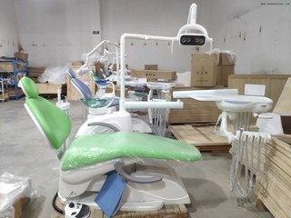 Sillón dental de alta resistencia con diseño ergonómico para procedimientos clínicos avanzados