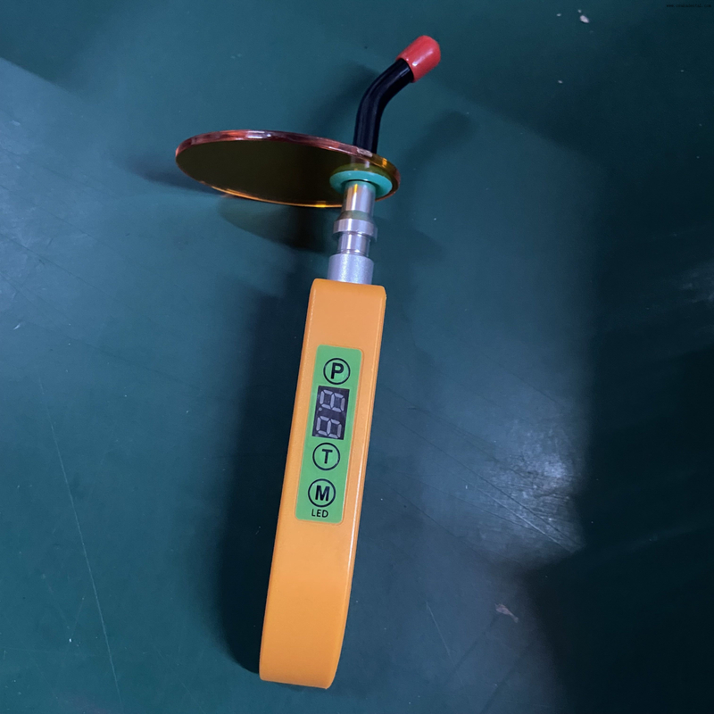 Lámpara de polimerización LED de tipo económico dental OSA-F686C1