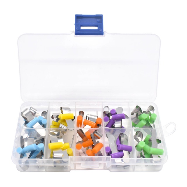 Matrices met&aacute;licas contorneadas seccionales dentales