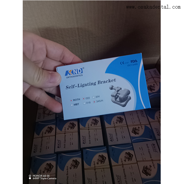 Brackets de autoligado de alta calidad para tratamiento de ortodoncia