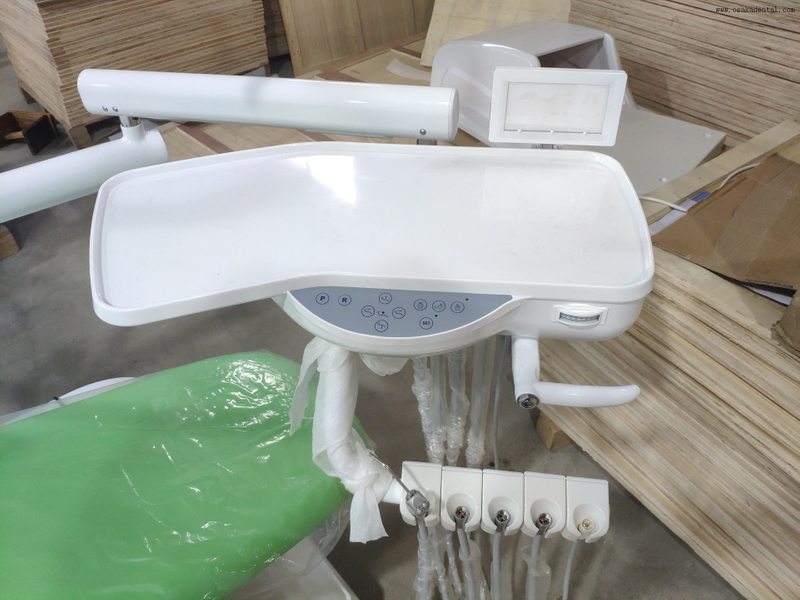 Sillón dental de alta resistencia con diseño ergonómico para procedimientos clínicos avanzados