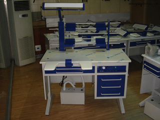 Estaciones de trabajo de laboratorio dental modulares: diseños personalizables para recorte de modelos, encerado y ensamblaje protésico