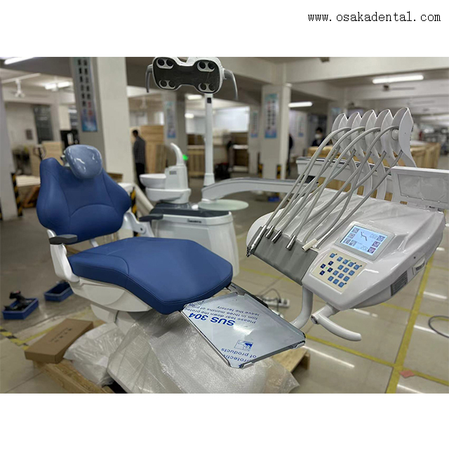 Sillón dental de alta calidad con estructura resistente.