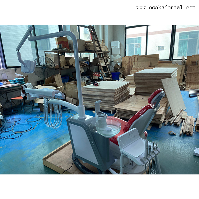 Sillón dental ergonómico con reposacabezas y reposapiés ajustables