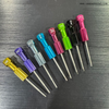 Destornilladores para implantes dentales coloridos