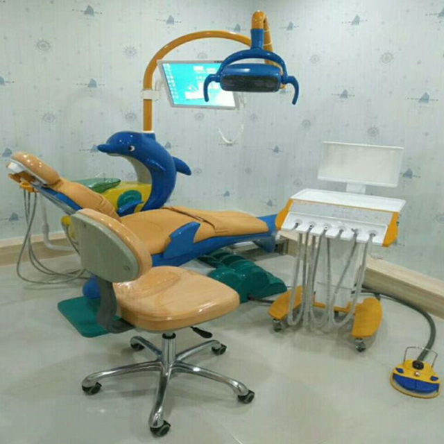 Encantadora unidad de silla dental para niños de dibujos animados de Dolphin.