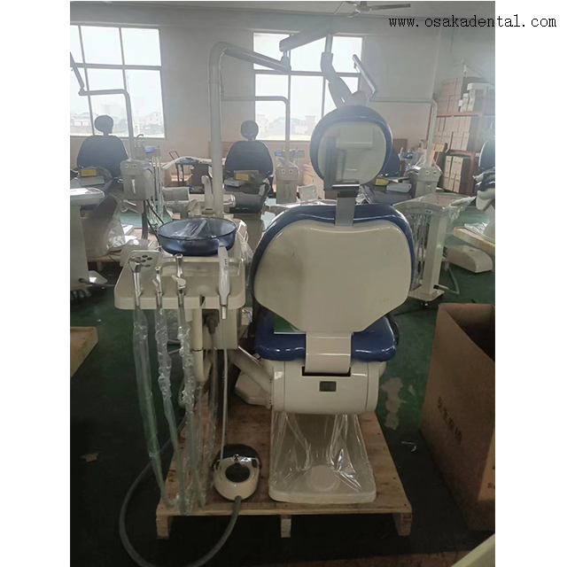 Sillón dental con carro móvil y diseño ergonómico