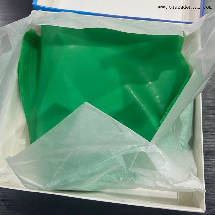 Dique de goma desechable dental 6*6/5*5 C-105-1