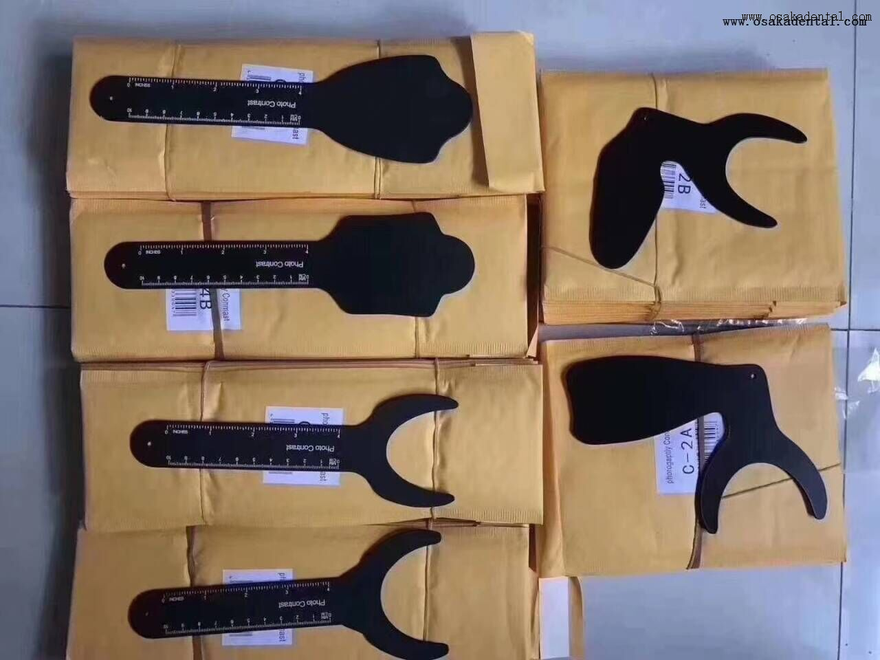 Contraste de fotografía dental Fondo negro Material esterilizable en autoclave