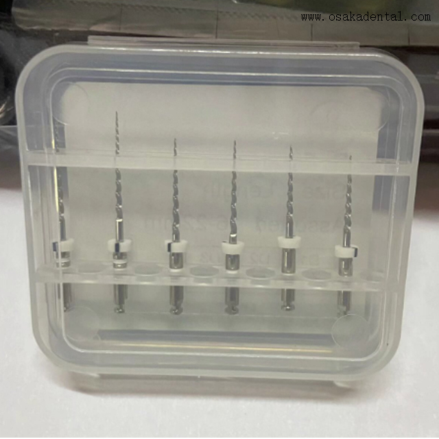 Uso dental de limas de retratamiento endodóntico resistentes a la separación con conicidad alta