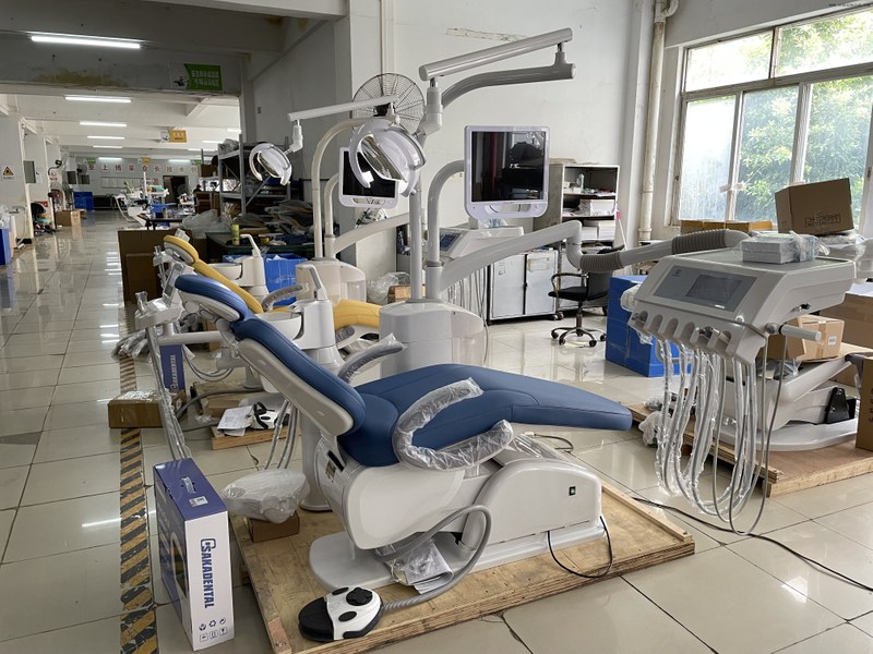 El equipo de sillón dental más avanzado proporciona una experiencia de tratamiento cómoda.