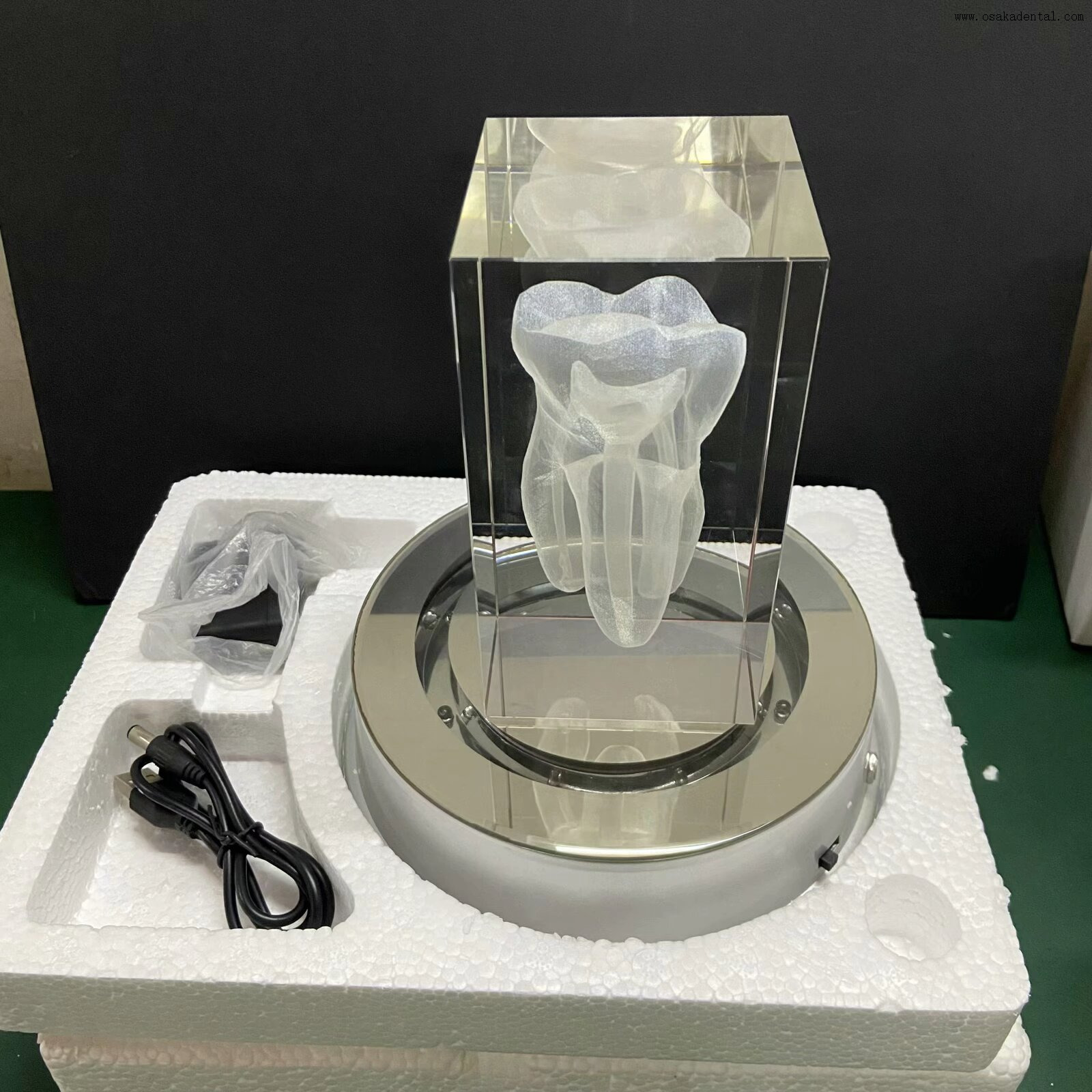 Forma de dientes dentales para decoración de clínicas dentales.