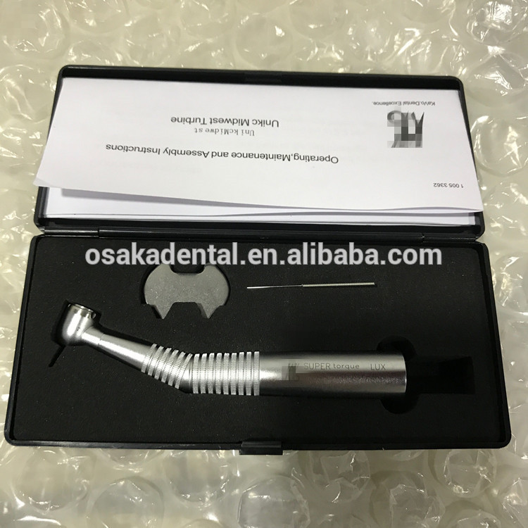 Una turbina dental de alta velocidad de fibra óptica 660B Led Handpiece con conector rápido