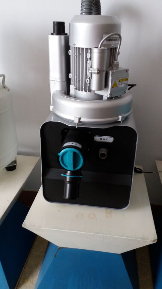 Uno para la máquina de succión dental de dos unidades