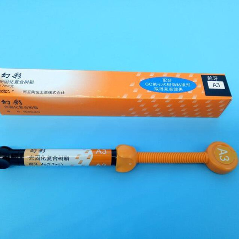 Una resina GC Gradia Direct de 2,7 ml de materiales dentales