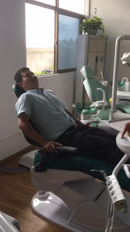 OSA-1-2018 Sillón dental con LED